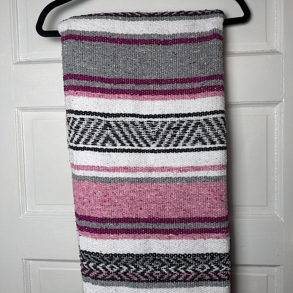 NWT Earth Ragz Southwestern Mexican Striped Falsa Throw Blanket Pink Tones - Picture 12 of 17